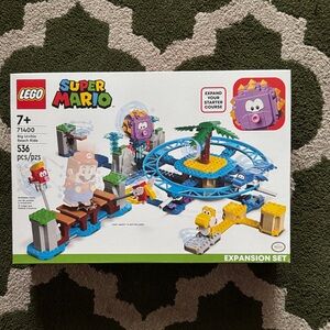 LEGO Super Mario Beach Adventure Expansion Set - Blue and Yellow